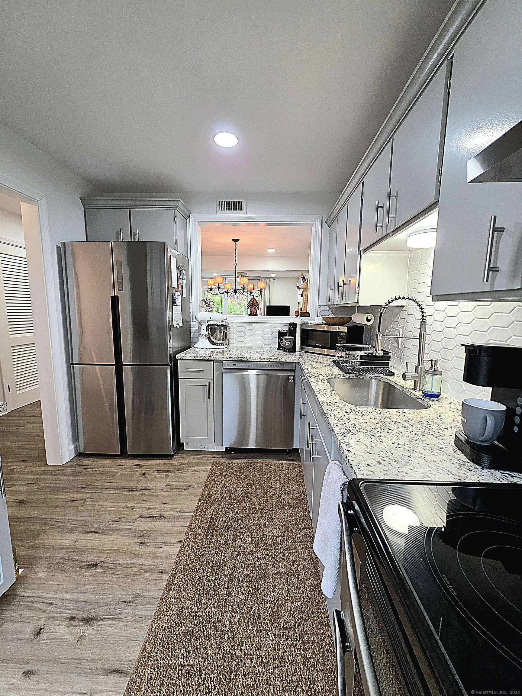 60 Heritage Village B