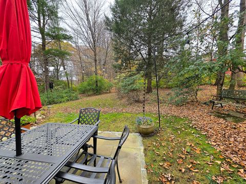 Tiny photo for 60 Heritage Village #B, Southbury, CT 06488 (MLS # 24137022)