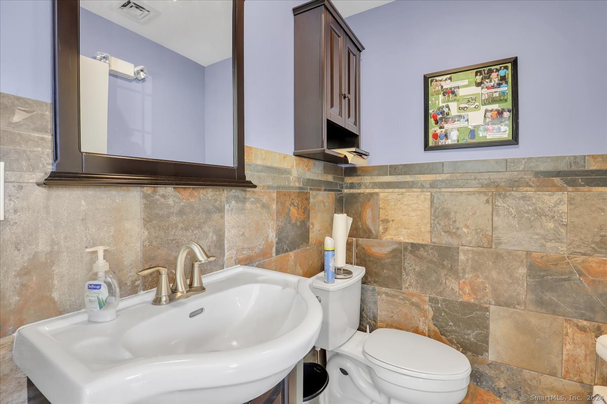 Southington, Connecticut 06479, United States, ,Residential,Active,33194