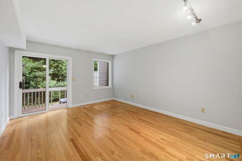 Tiny photo for 3 Rivermead #3, Avon, CT 06001 (MLS # 24192369)