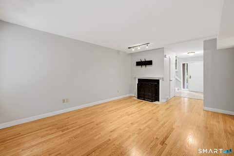 Tiny photo for 3 Rivermead #3, Avon, CT 06001 (MLS # 24192369)
