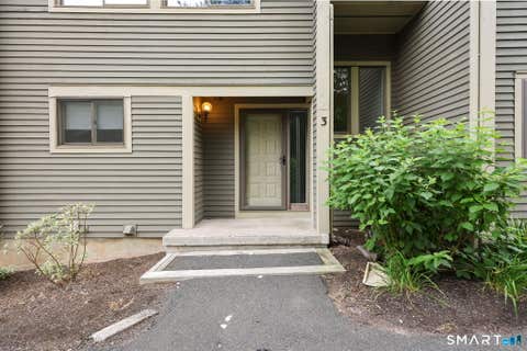 Tiny photo for 3 Rivermead #3, Avon, CT 06001 (MLS # 24192369)