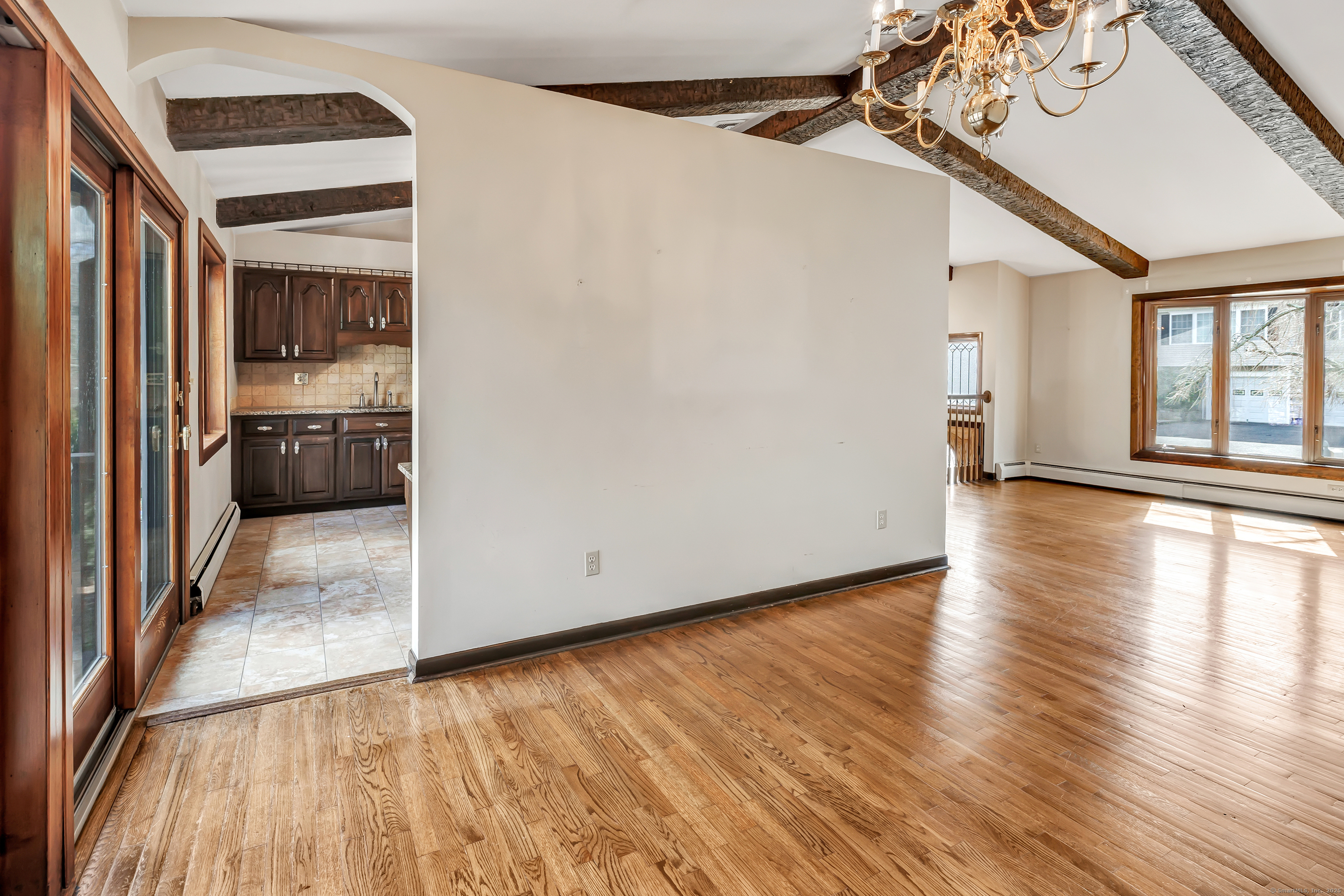 96 Trelane Drive, Bridgeport, Connecticut image 12