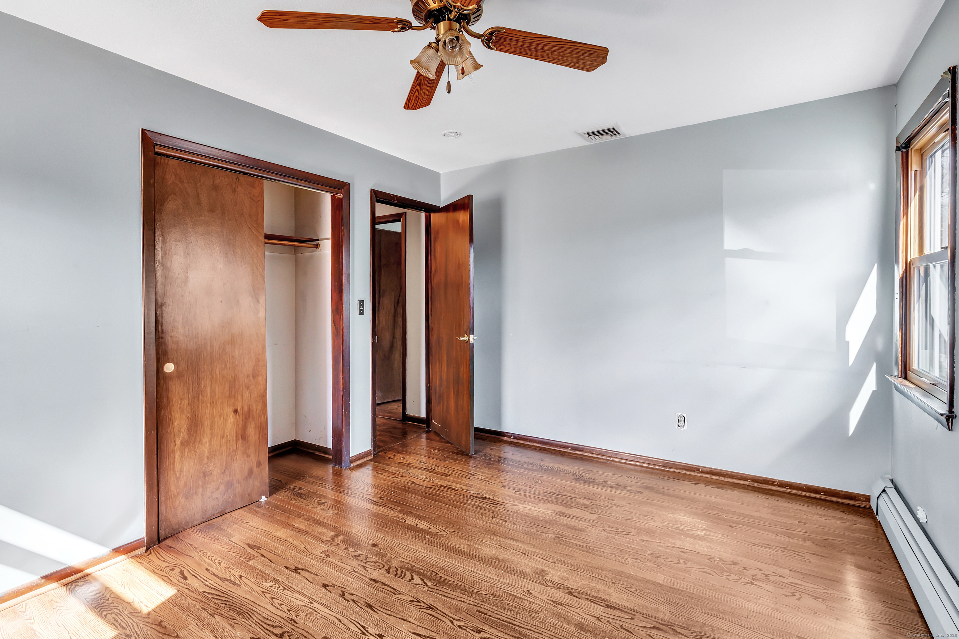 96 Trelane Drive, Bridgeport, Connecticut image 22