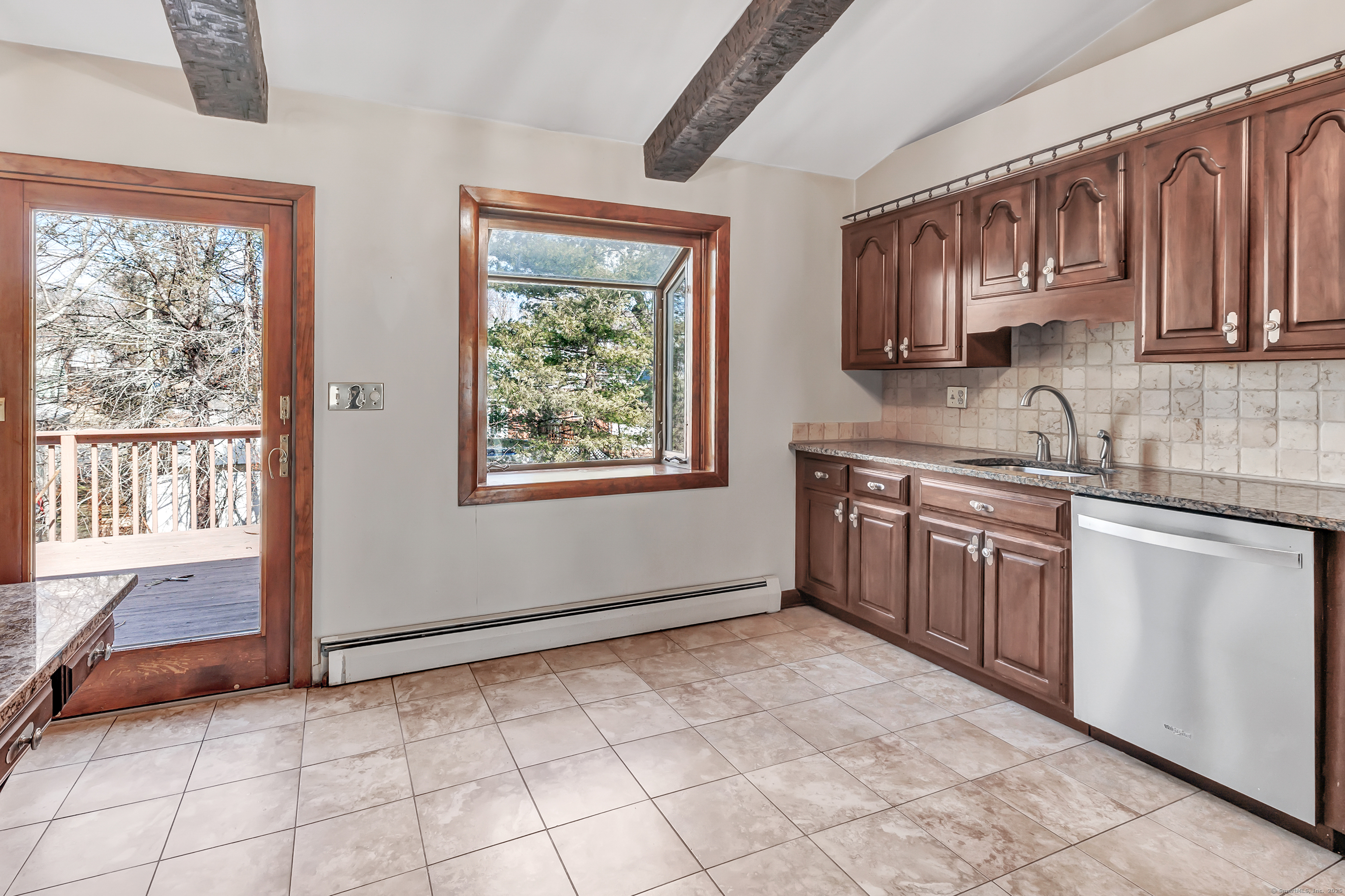96 Trelane Drive, Bridgeport, Connecticut image 17