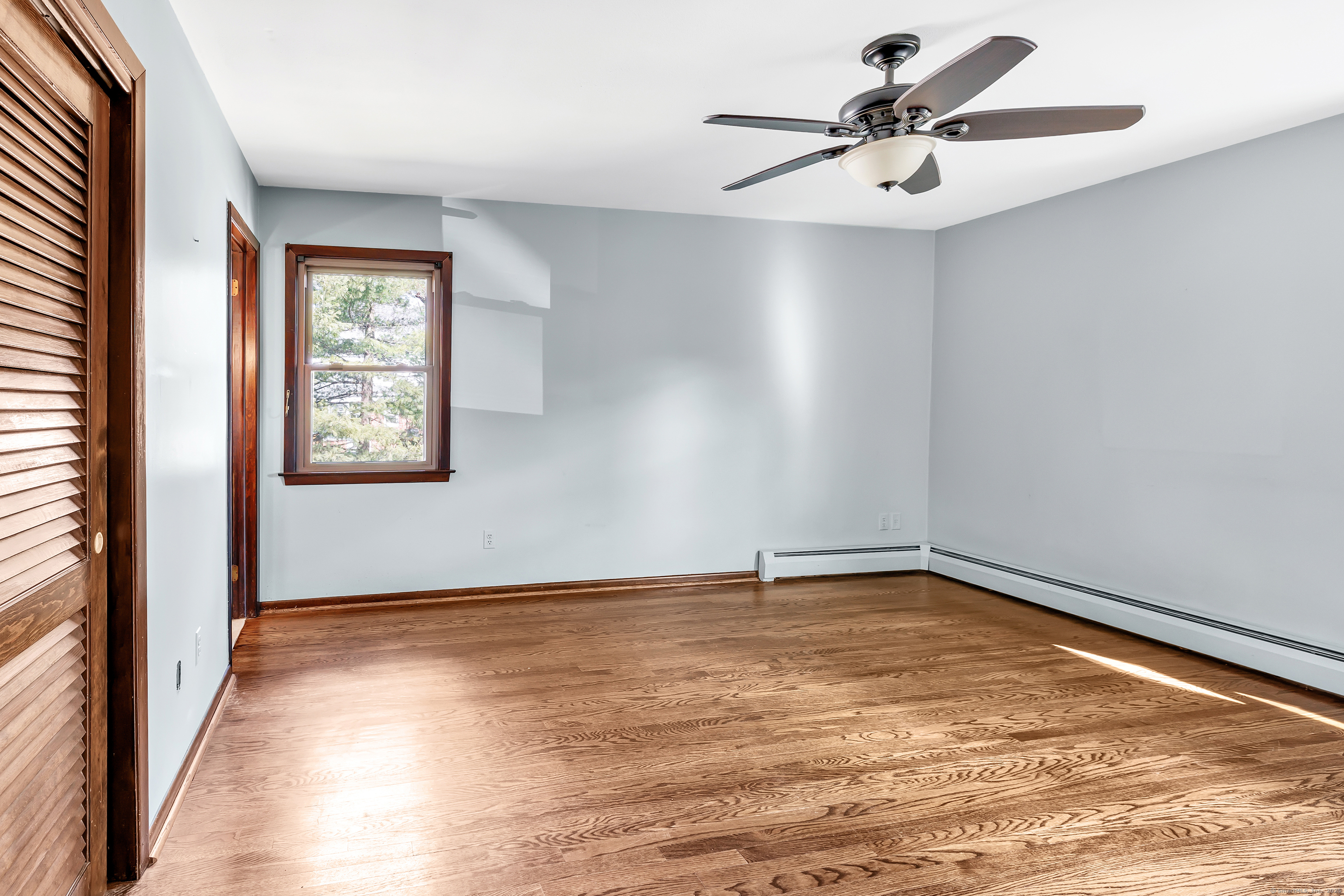 96 Trelane Drive, Bridgeport, Connecticut image 18
