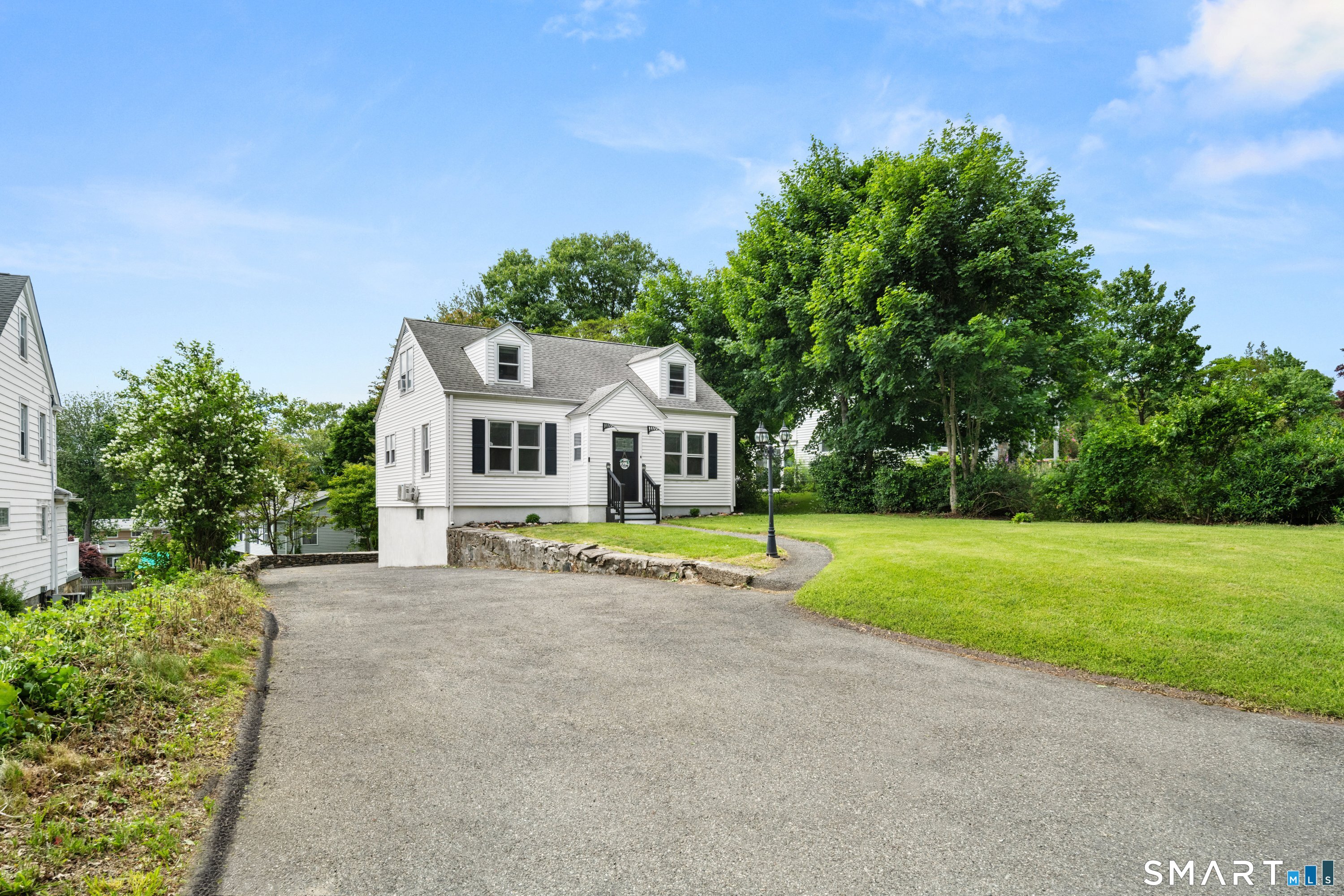 243 White Plains Road