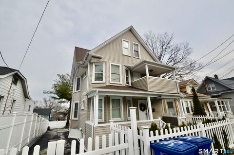 Photo of 32 Boston Terrace #2nd fl, Bridgeport, CT 06610 (MLS # 24164056)