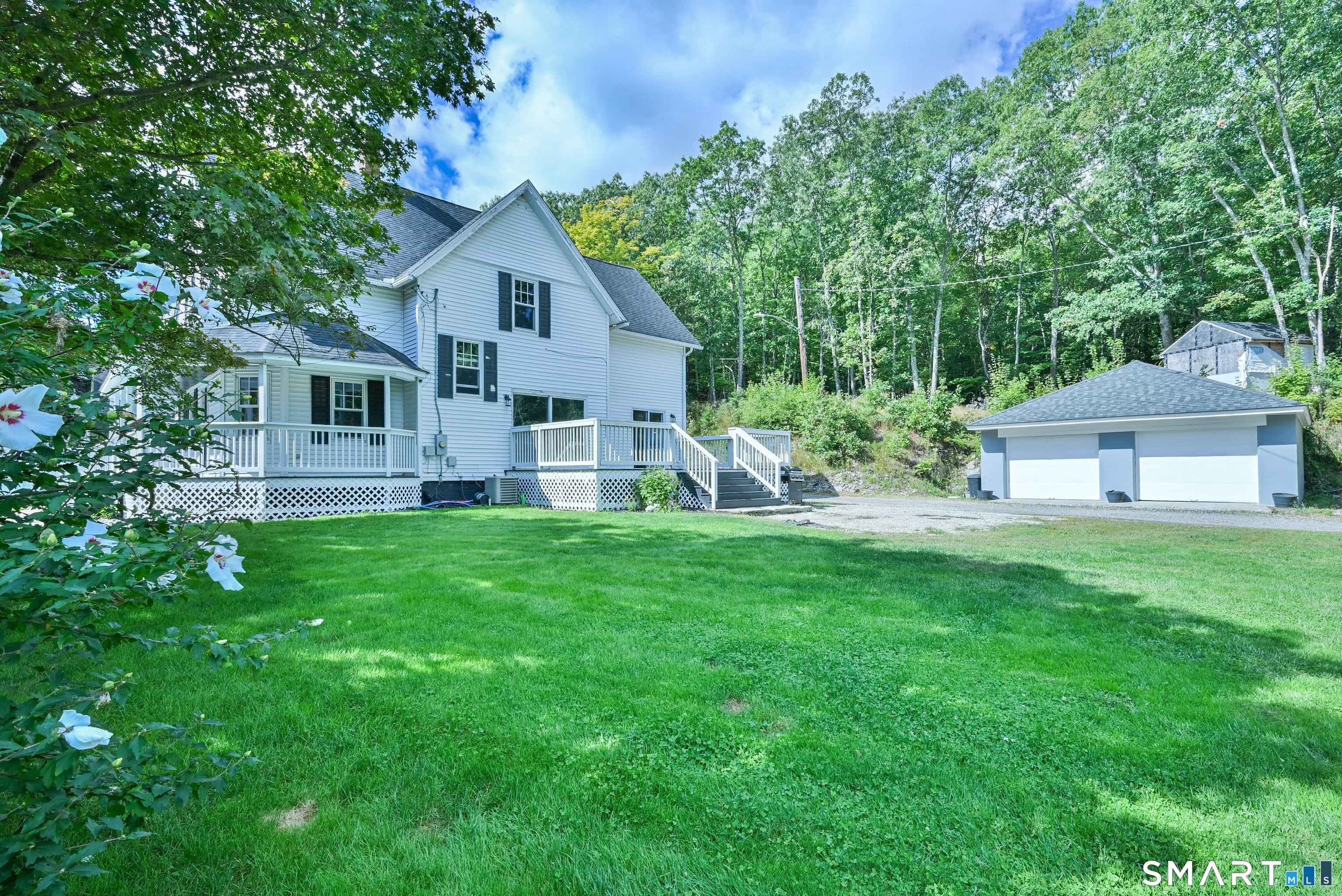 990 Riverside Drive