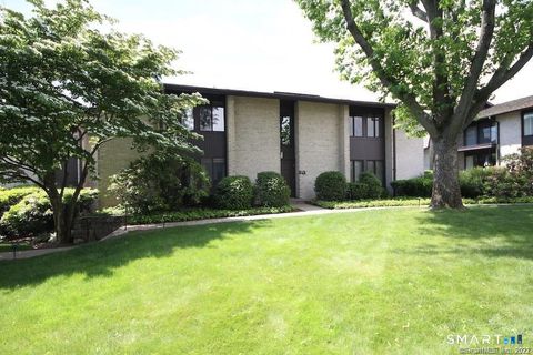 Tiny photo for 73 Courtland Avenue #163 ( 8), Stamford, CT 06902 (MLS # 24152370)