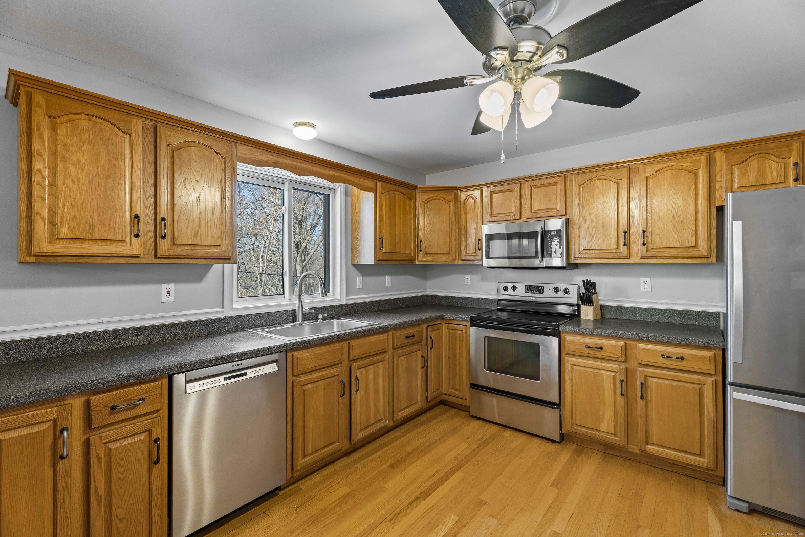5 Ridge Lane, Shelton, Connecticut image 10