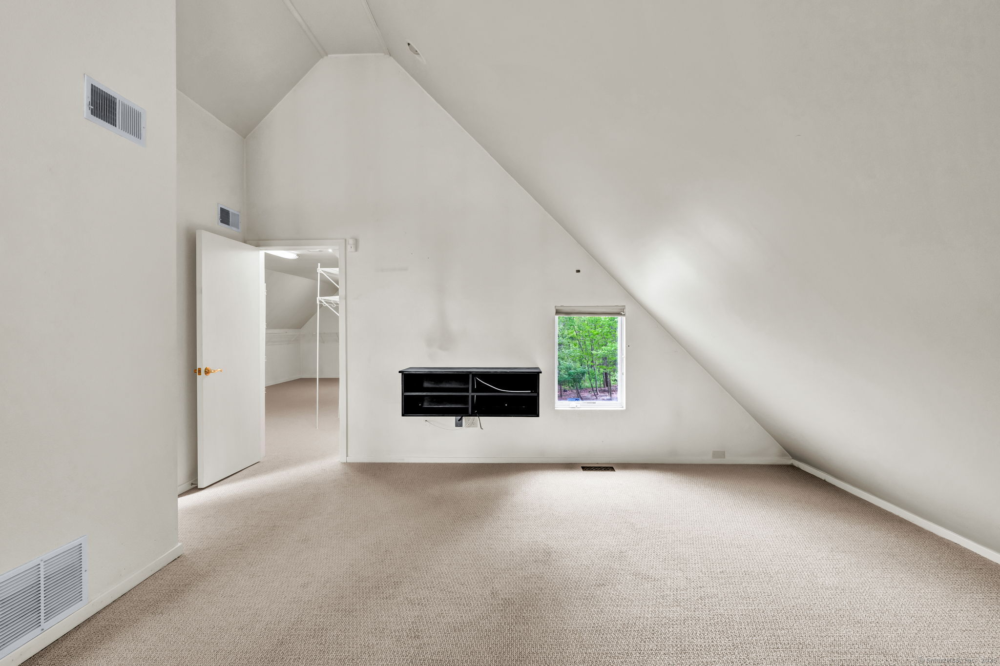 233 N Society Road, Canterbury, Connecticut image 30