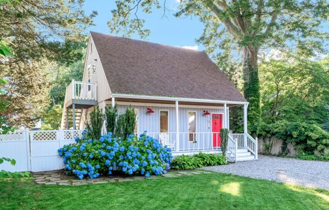 Single Family Residence in Madison CT 18 Lee Way.jpg