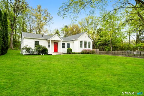Photo of 33 Circle Drive, Greenwich, CT 06830 (MLS # 24165475)