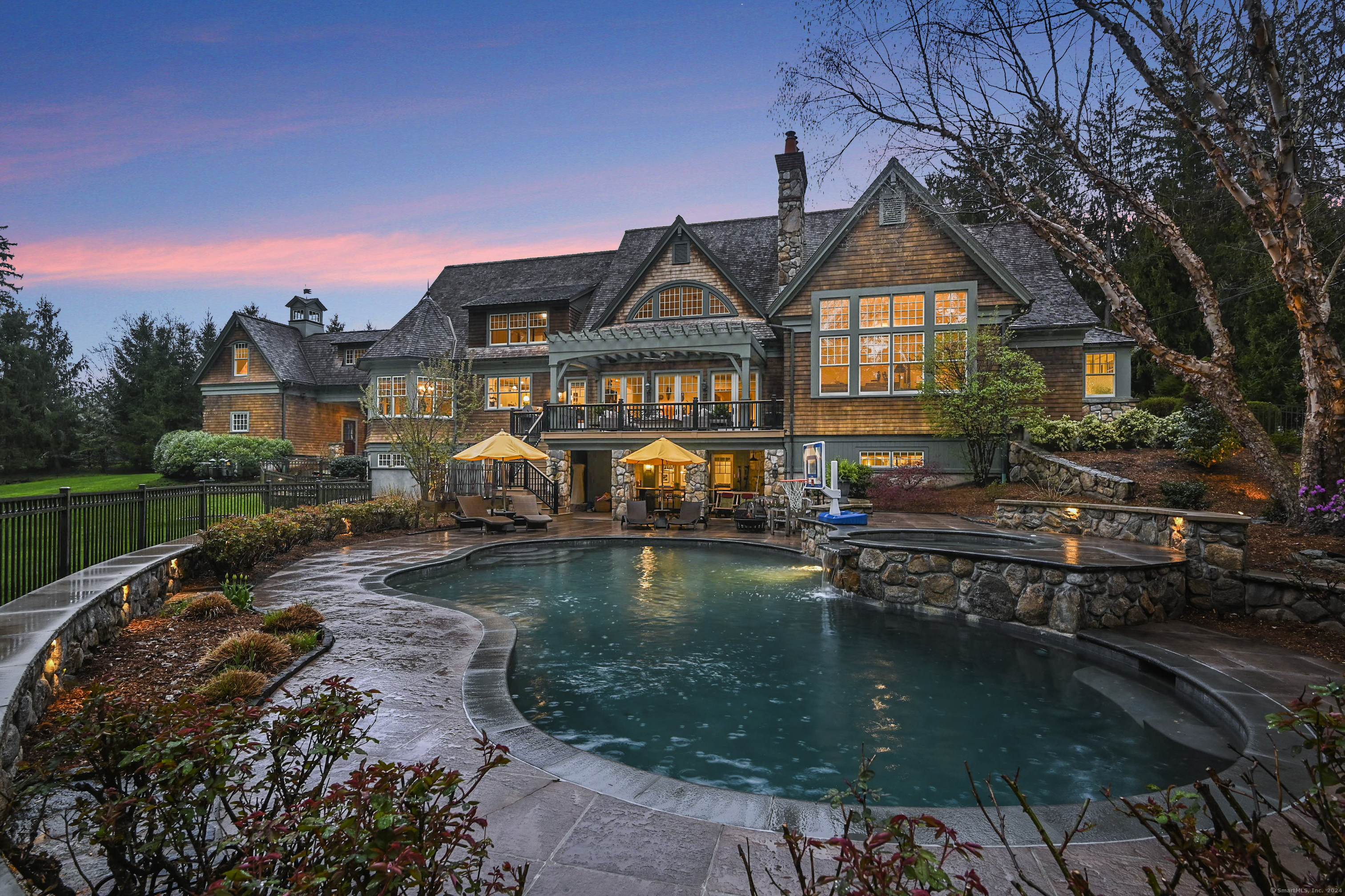 Photo 1 of 6 Pan Handle Lane, Westport, Connecticut, $4,975,000, Web #: 24025631