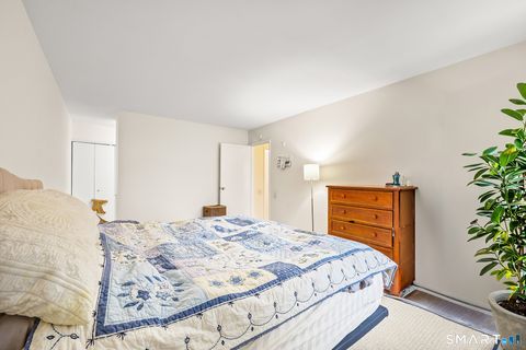 Tiny photo for 19 Cook Close #19, Ridgefield, CT 06877 (MLS # 24157984)