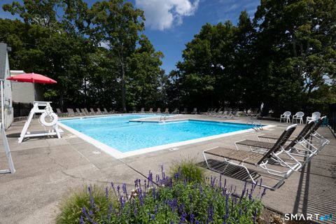 Tiny photo for 19 Cook Close #19, Ridgefield, CT 06877 (MLS # 24157984)