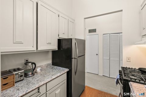 Tiny photo for 19 Cook Close #19, Ridgefield, CT 06877 (MLS # 24157984)