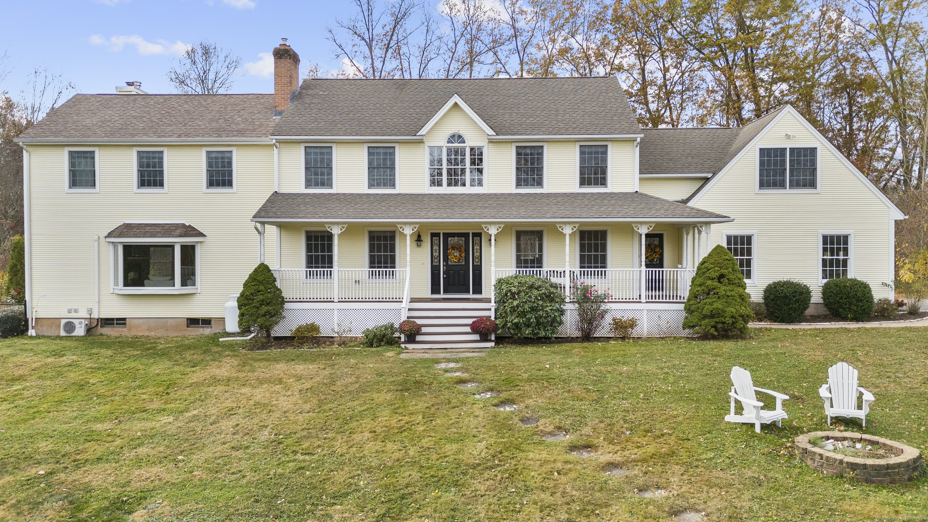 49 Miner Street, Middletown, Connecticut - 5 Bedrooms  
5.5 Bathrooms  
13 Rooms - 