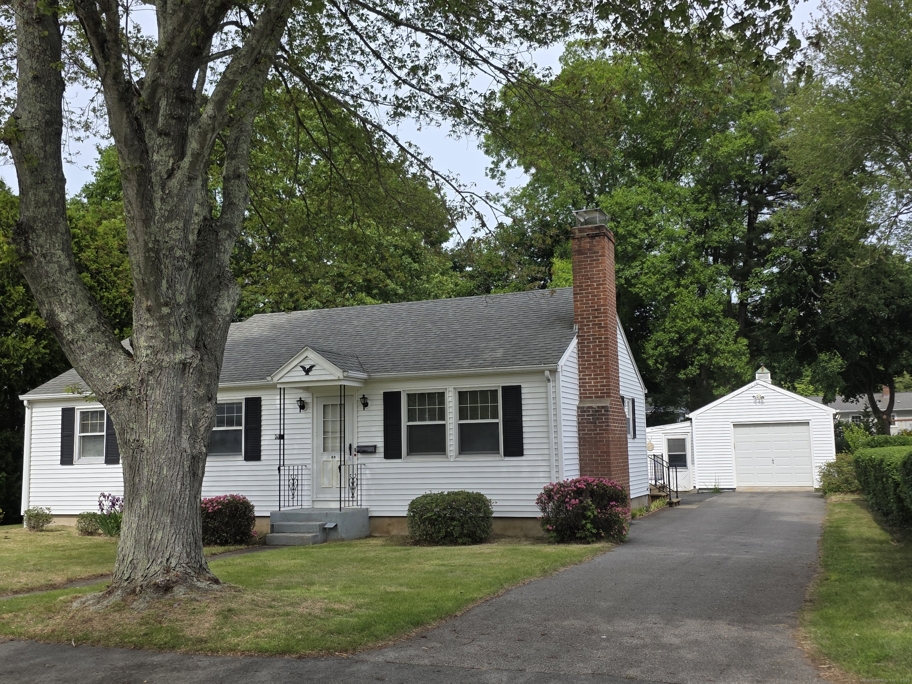 39 Miner Avenue