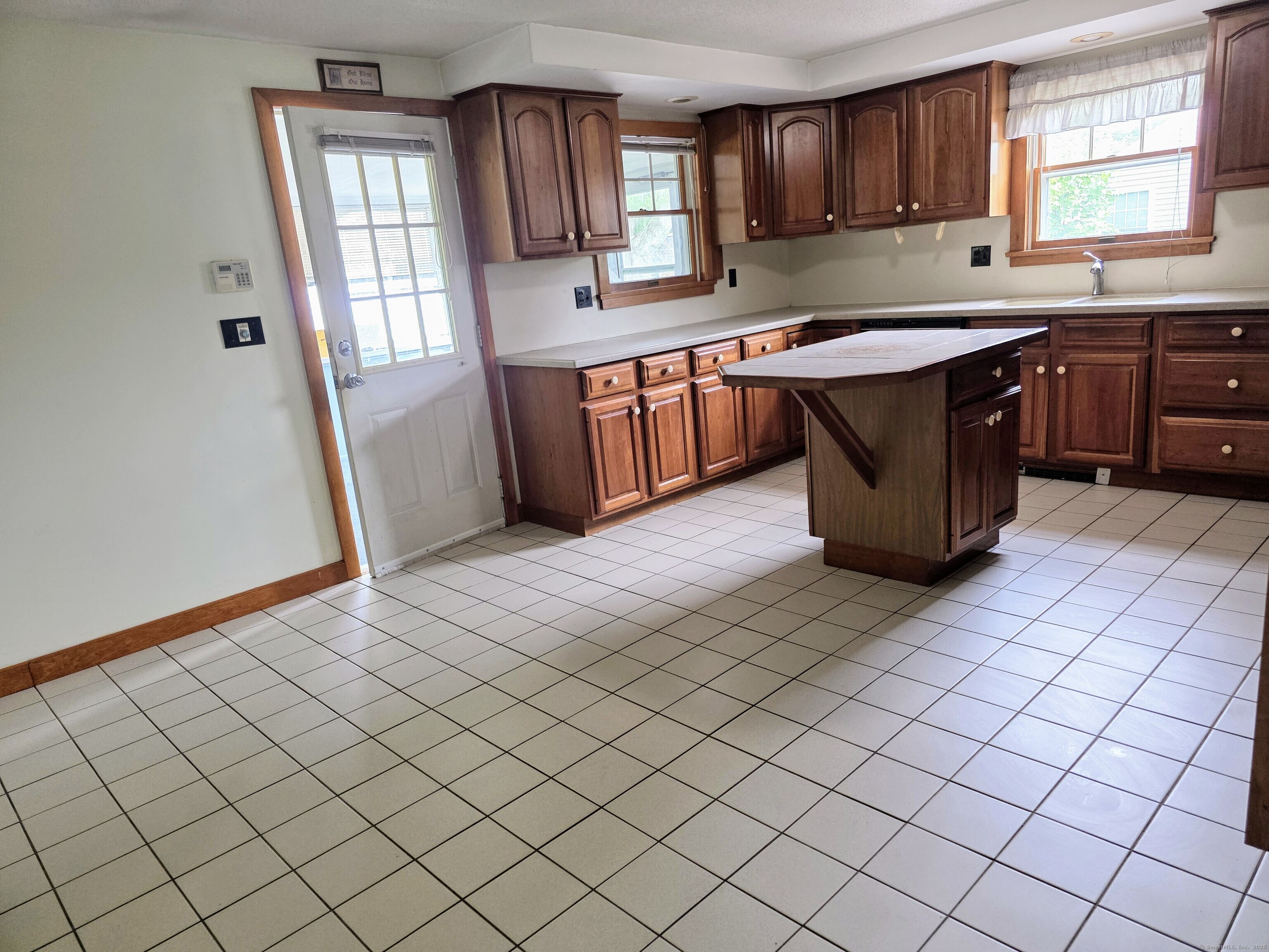 39 Miner Avenue, Waterford, Connecticut image 8