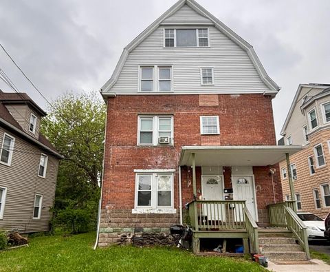 33 Wakefield Court New Britain CT 06053