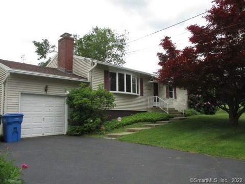 48 Collier Circle Hamden CT 06518