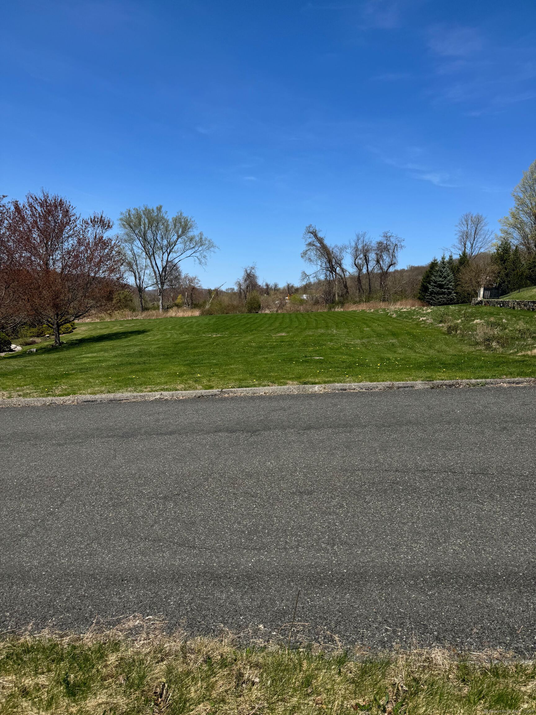 4 Stone Oak Drive, New Milford, Connecticut image 2