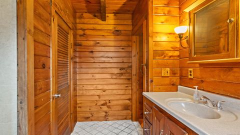 Tiny photo for 379 Snake Meadow Road, Killingly, CT 06239 (MLS # 24138431)