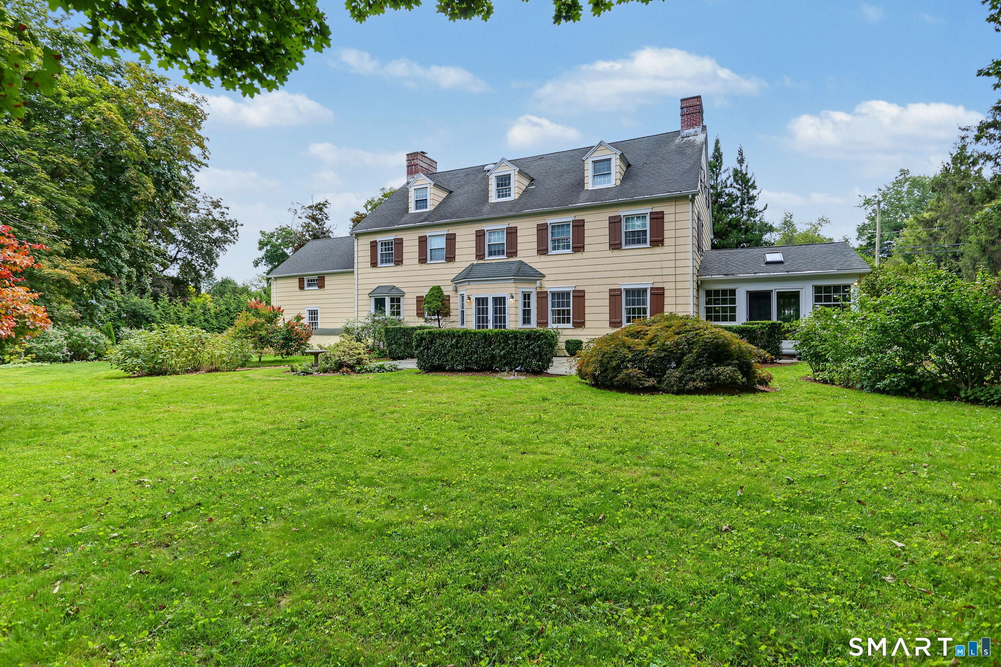 39 West Meadow Road