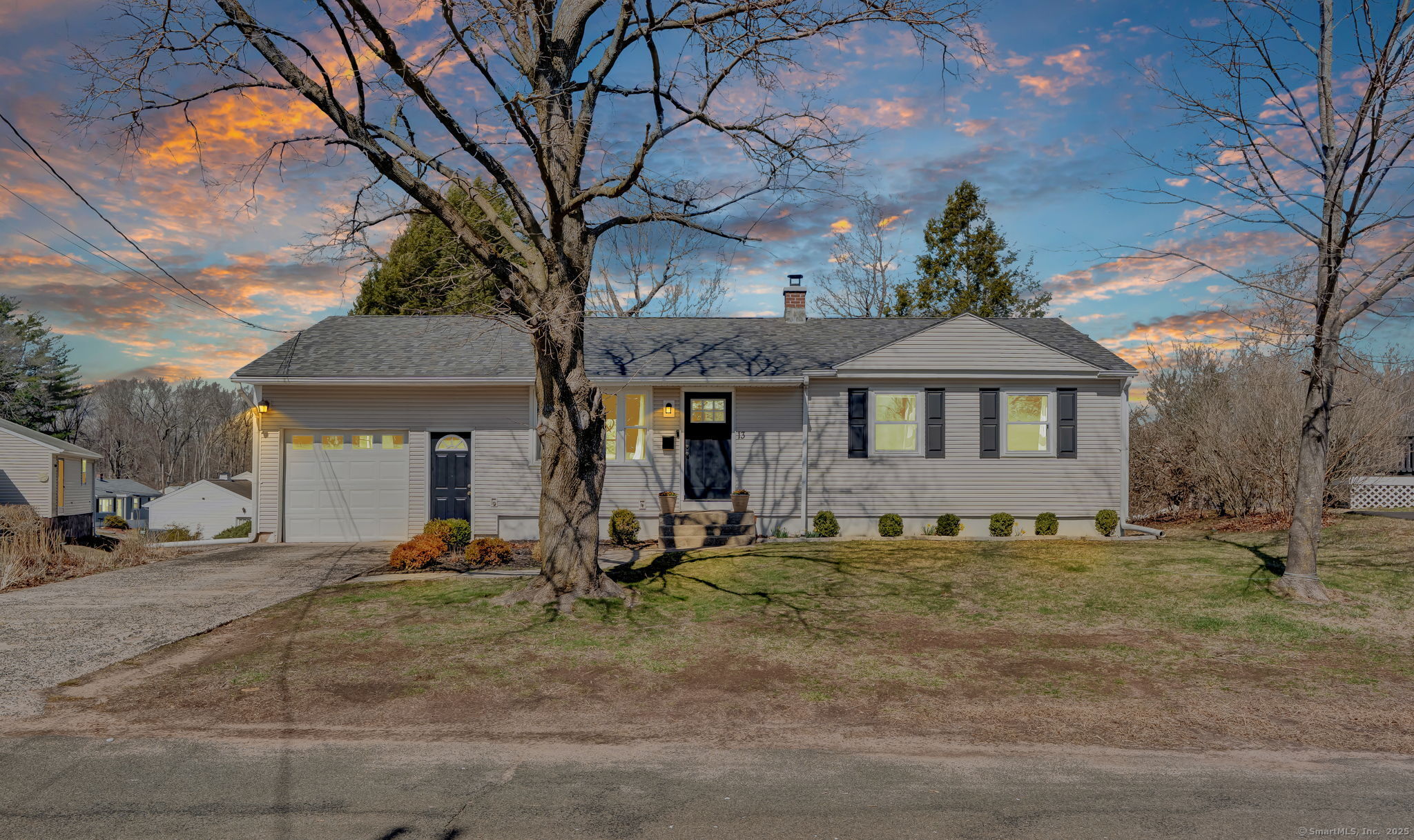 13 Pinecrest Drive, Southington, Connecticut image 1