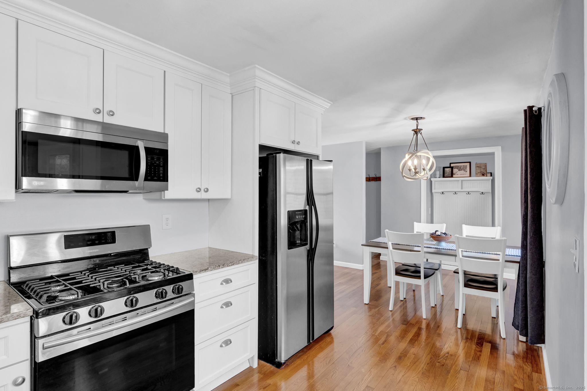 13 Pinecrest Drive, Southington, Connecticut image 12