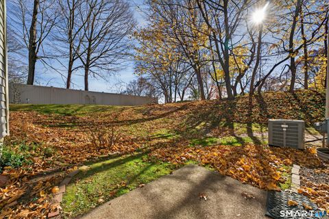 Tiny photo for 30 Larkspur Drive #30, Cromwell, CT 06416 (MLS # 24157912)