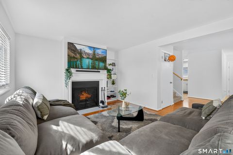 Tiny photo for 30 Larkspur Drive #30, Cromwell, CT 06416 (MLS # 24157912)