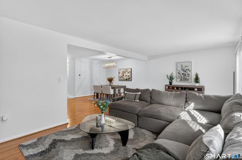 Tiny photo for 30 Larkspur Drive #30, Cromwell, CT 06416 (MLS # 24157912)