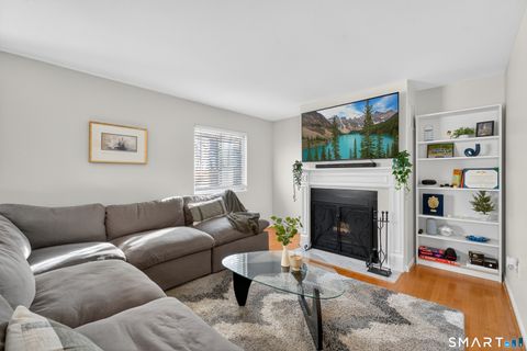 Tiny photo for 30 Larkspur Drive #30, Cromwell, CT 06416 (MLS # 24157912)