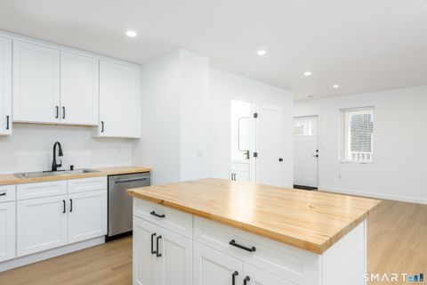 Tiny photo for 28 Townsend Street, New Haven, CT 06511 (MLS # 24152499)