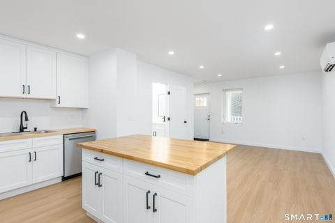 Tiny photo for 28 Townsend Street, New Haven, CT 06511 (MLS # 24152499)