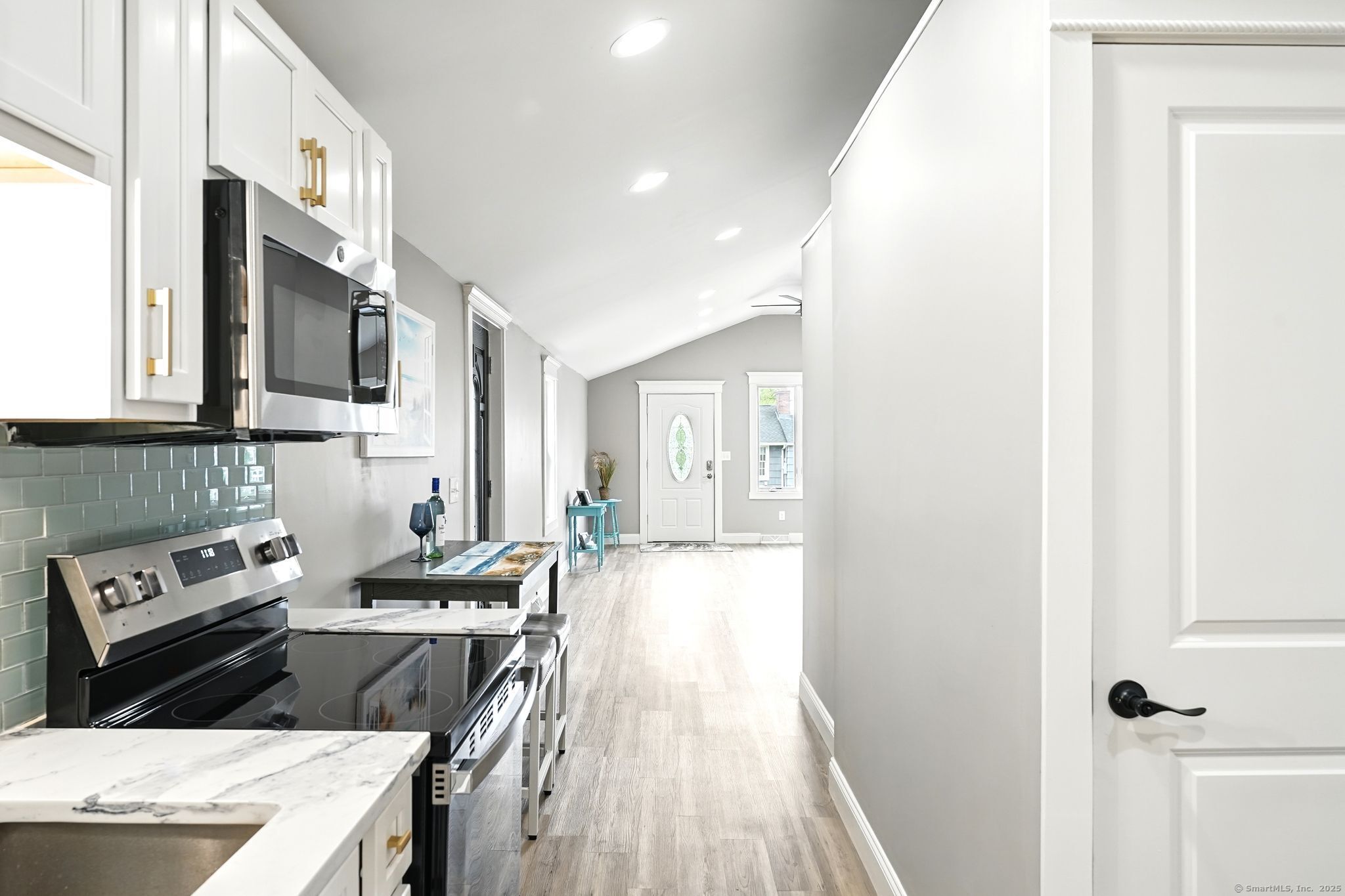 27 Prospect Avenue, East Lyme, Connecticut image 16