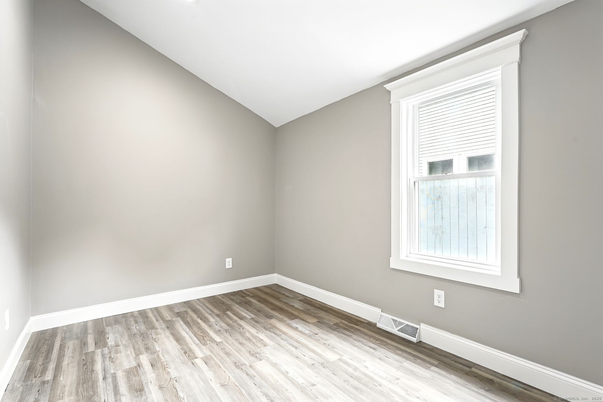 27 Prospect Avenue, East Lyme, Connecticut image 22