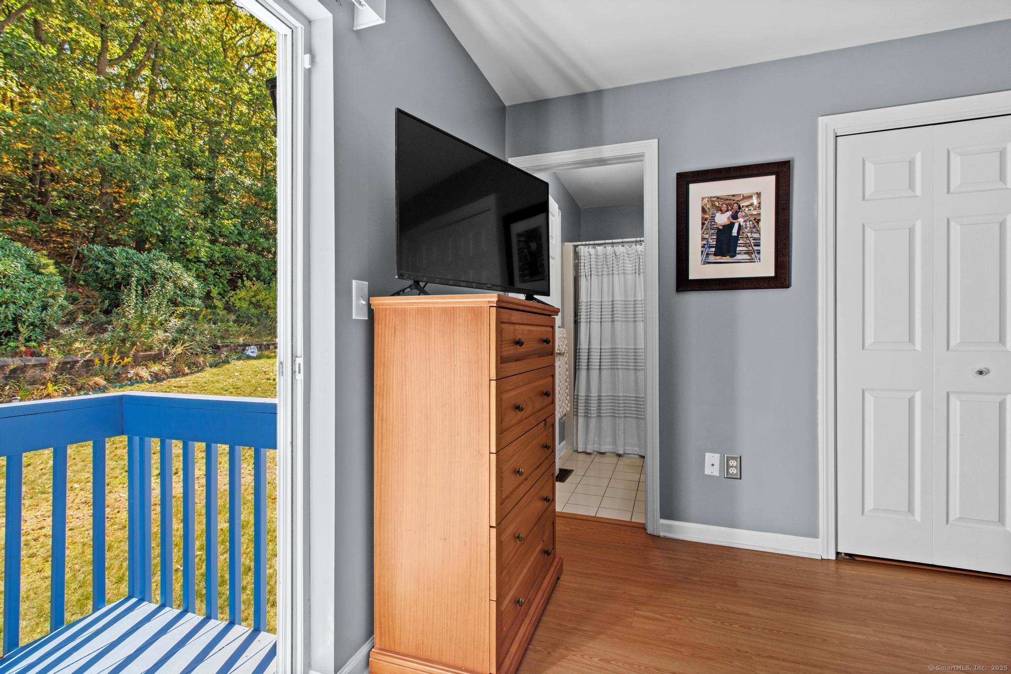 33 Georges Court, Waterbury, Connecticut image 13