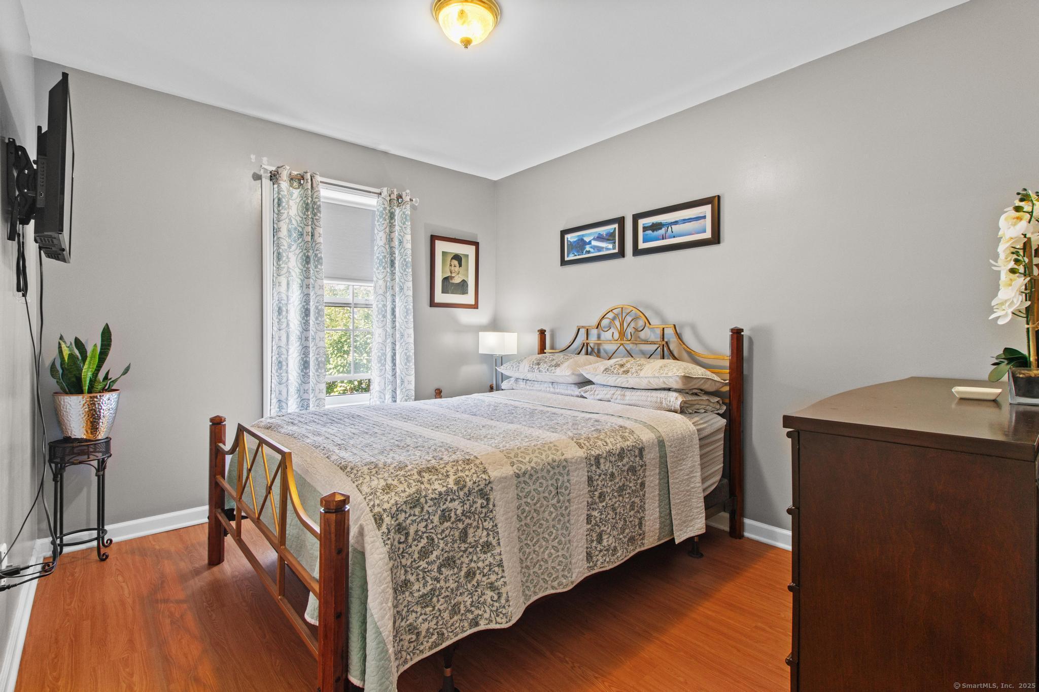 33 Georges Court, Waterbury, Connecticut image 18