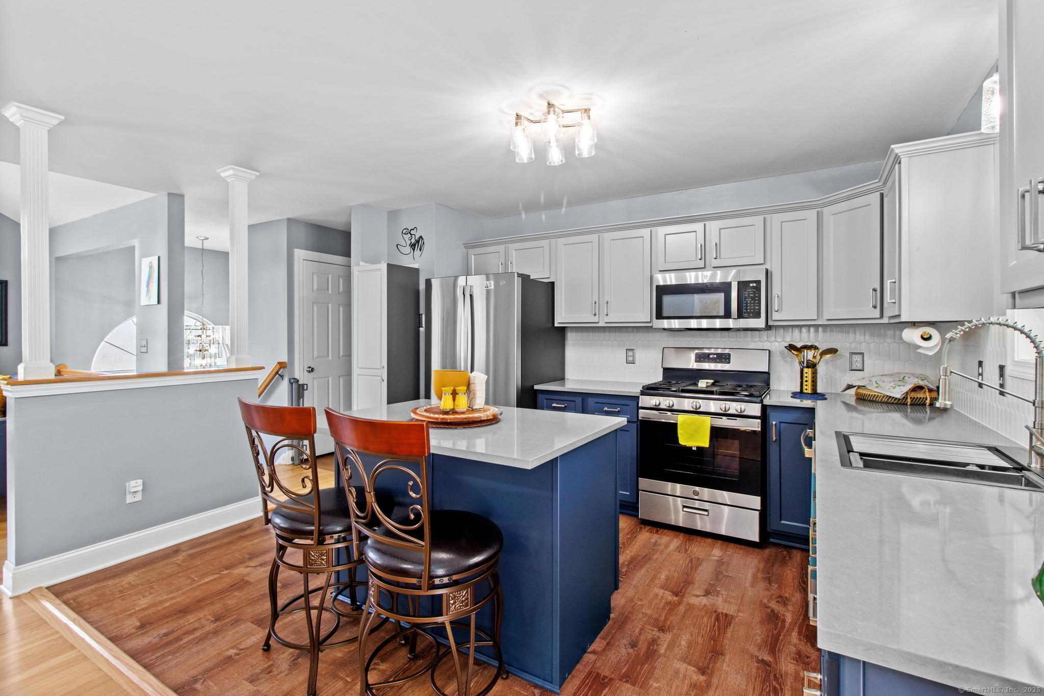 33 Georges Court, Waterbury, Connecticut image 6