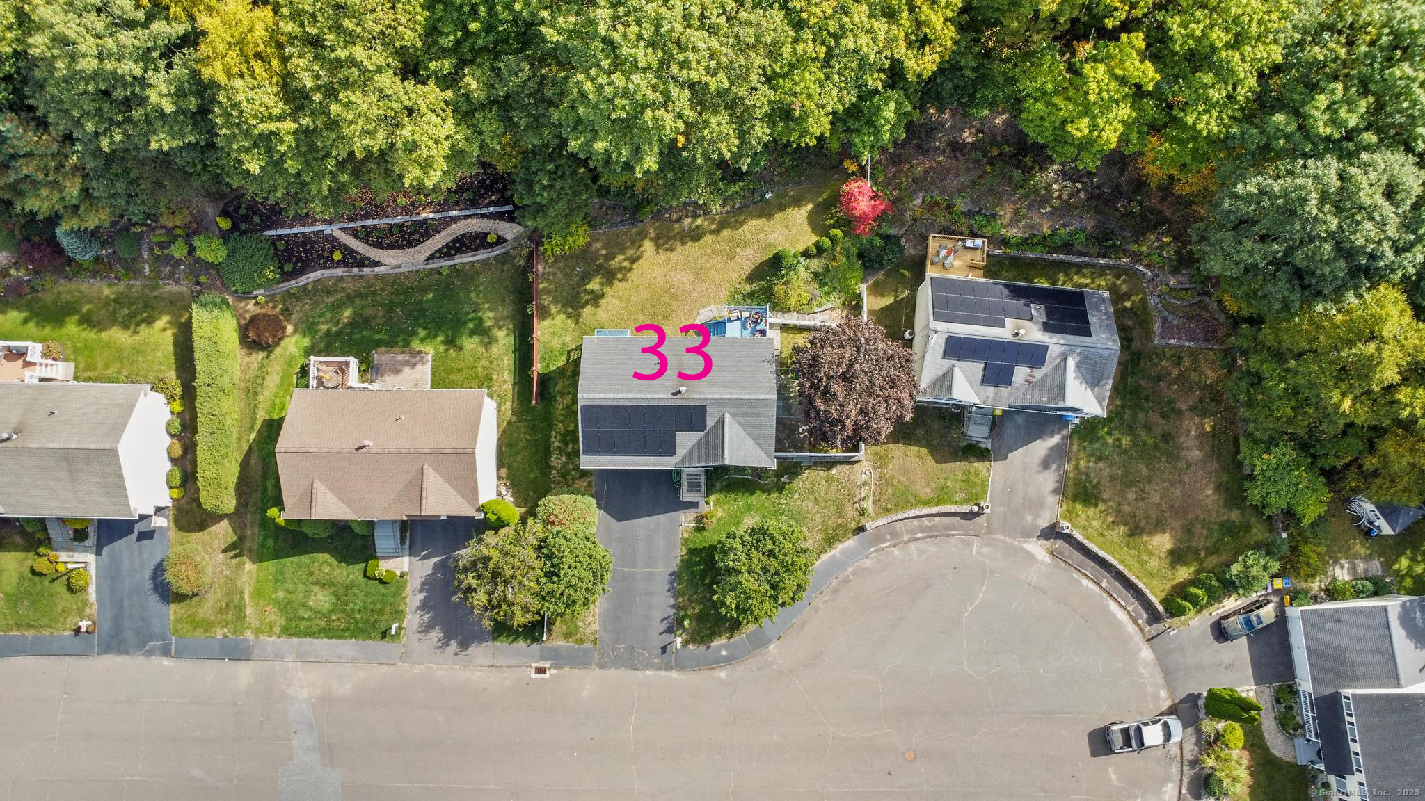33 Georges Court, Waterbury, Connecticut image 2
