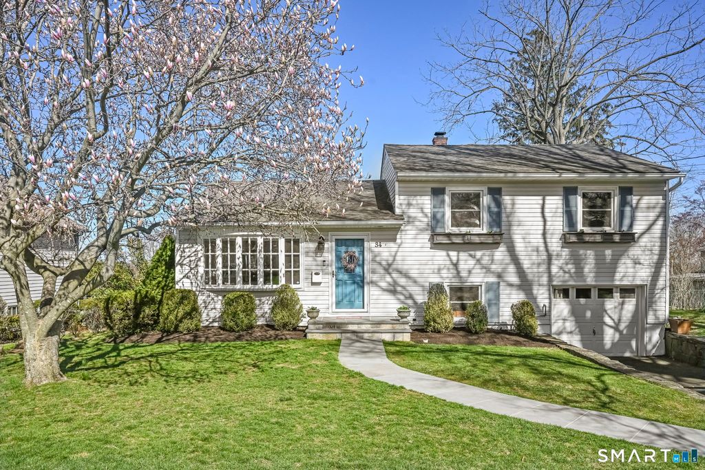 Photo of 34 Andover Road, Stamford, CT 06902 (MLS # 24166537)