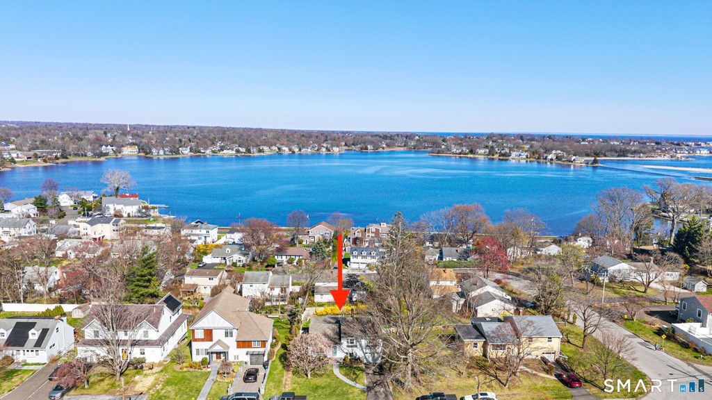 Photo of 34 Andover Road, Stamford, CT 06902 (MLS # 24166537)