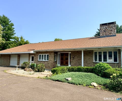 Photo of 307 North Road, East Windsor, CT 06106 (MLS # 24199211)