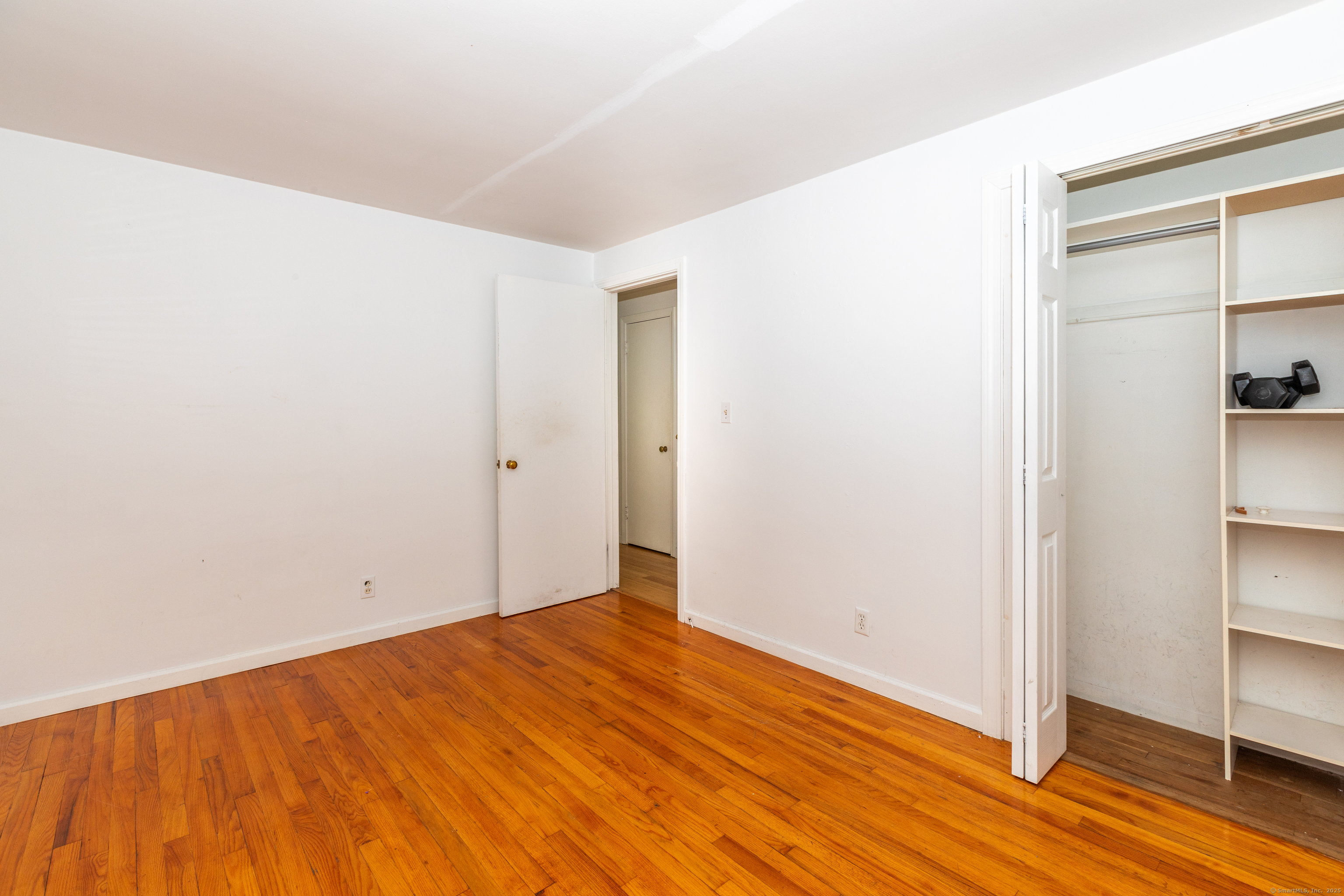 1 Knoll Drive, Hamden, Connecticut image 14