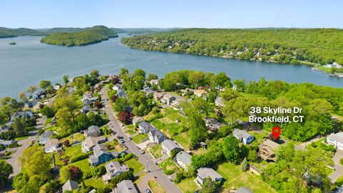 38 Skyline Drive Brookfield CT 06804