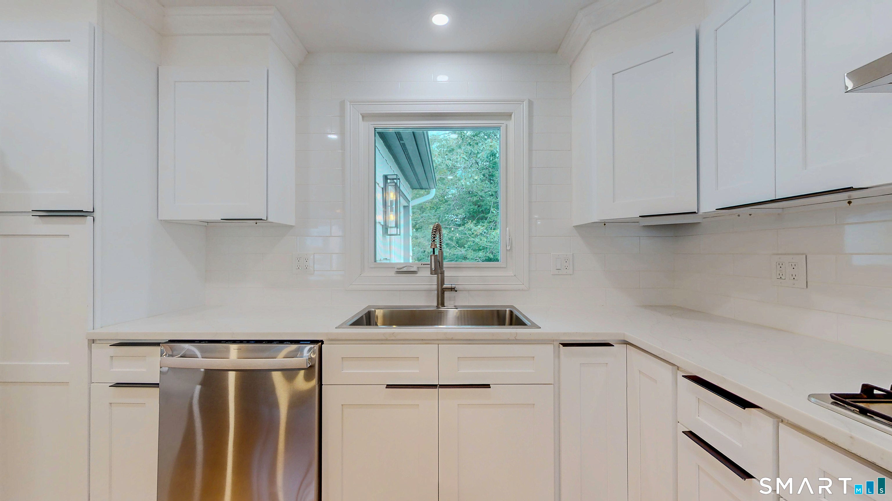 36 Great Meadow Road